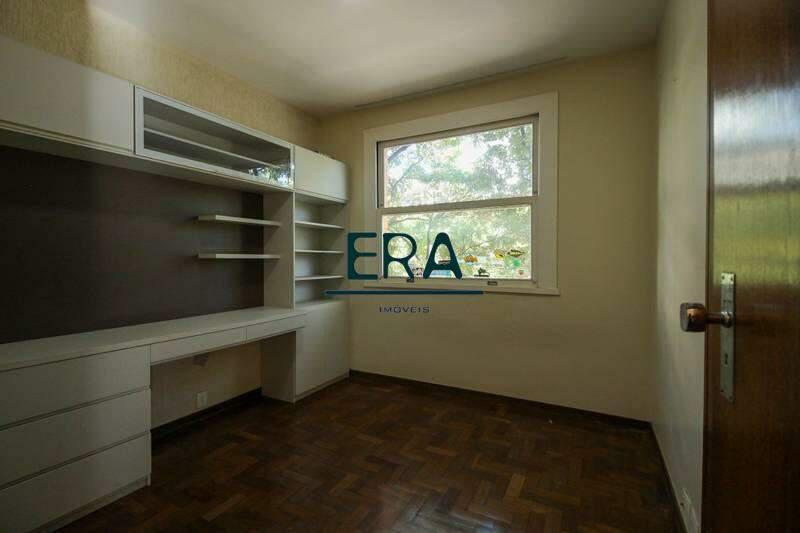 Apartamento, Funcionários, 4 Quartos, 2 Vagas, 1 Suíte