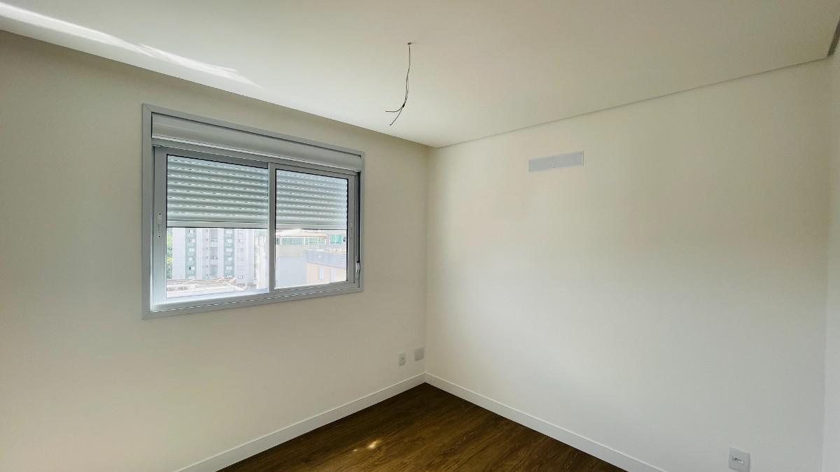 Apartamento, Castelo, 4 Quartos, 4 Vagas, 2 Suítes