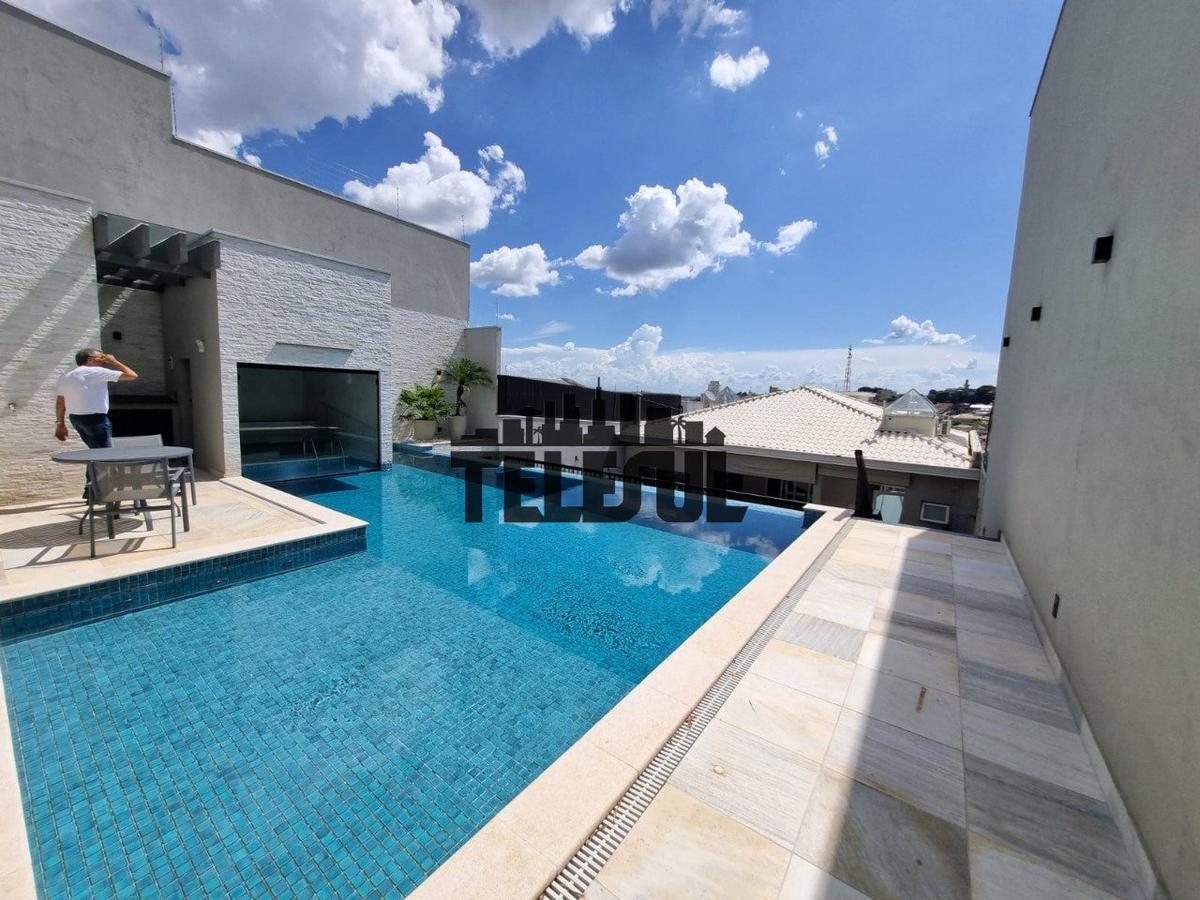Casa, Jardim Europa, 3 Quartos, 6 Vagas, 2 Suítes