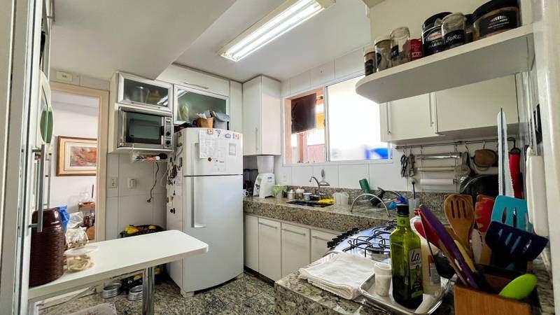 Casa, Buritis, 3 Quartos, 2 Vagas, 1 Suíte