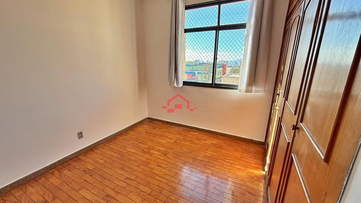 Apartamento, Carlos Prates, 2 Quartos, 1 Vaga