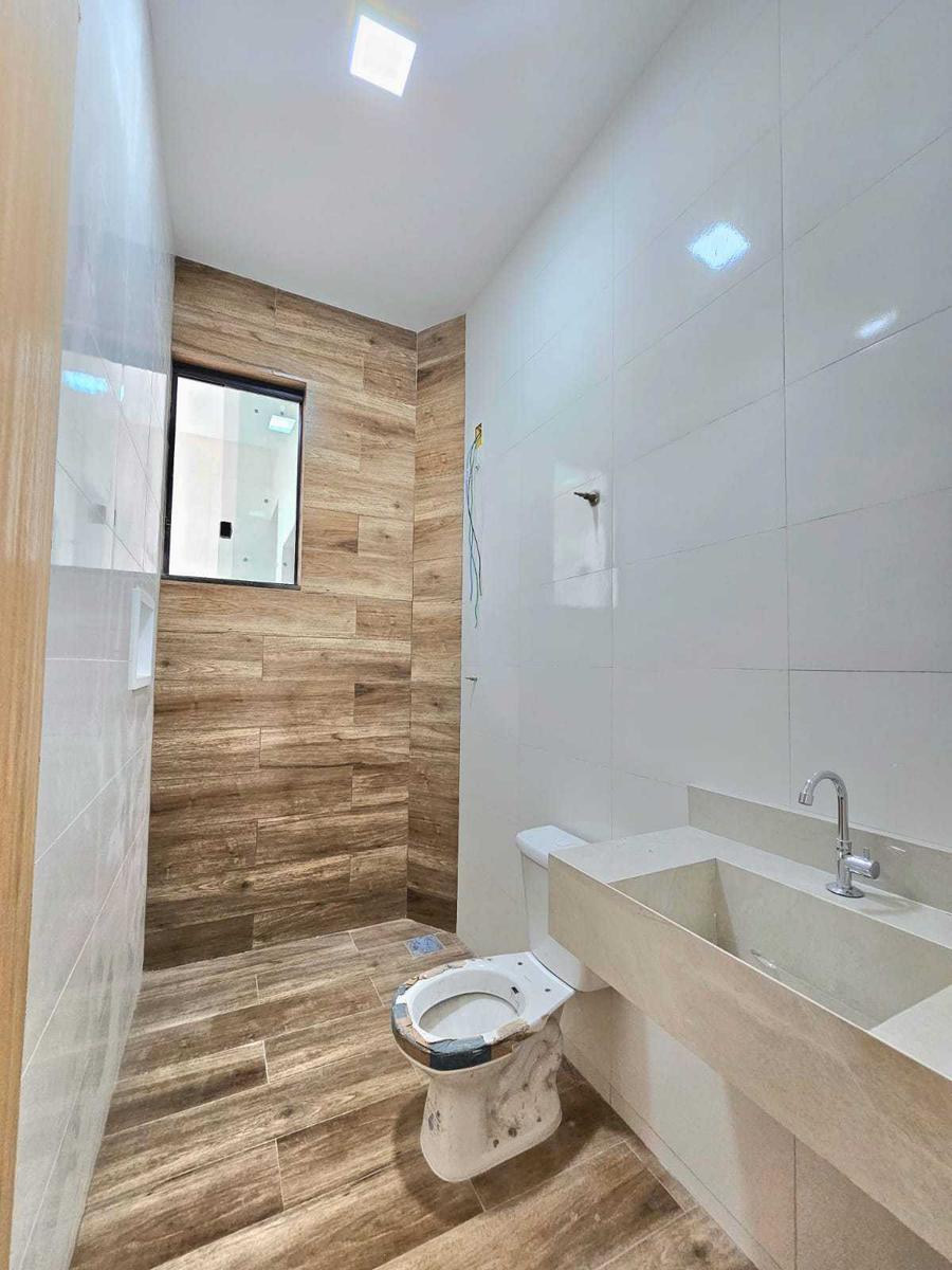 Casa, Parque Xangri-lá, 2 Quartos, 2 Vagas, 1 Suíte