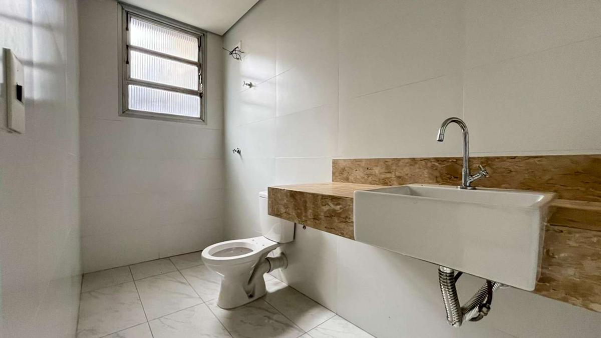 Apartamento, Centro, 2 Quartos, 0 Vaga, 1 Suíte