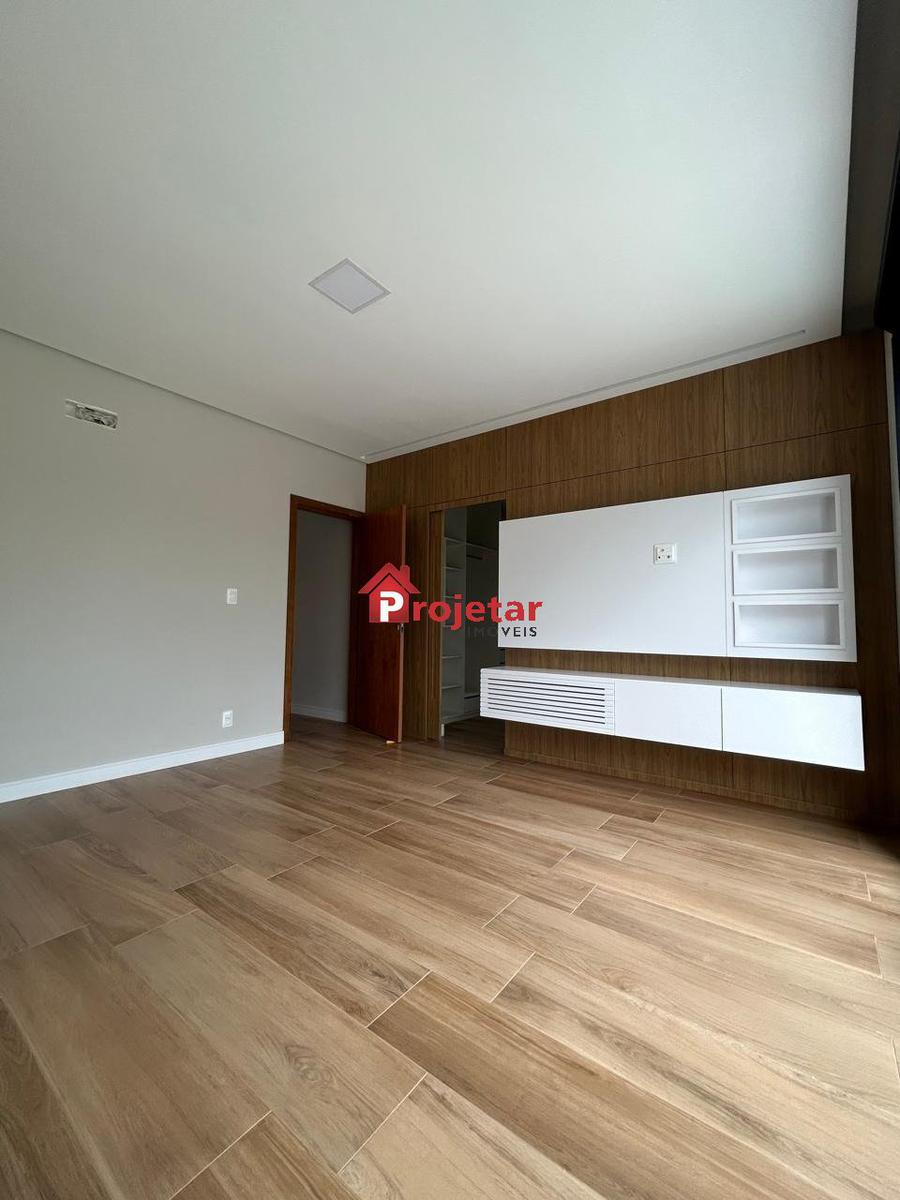 Casa, Gran Royalle, 4 Quartos, 5 Vagas, 2 Suítes