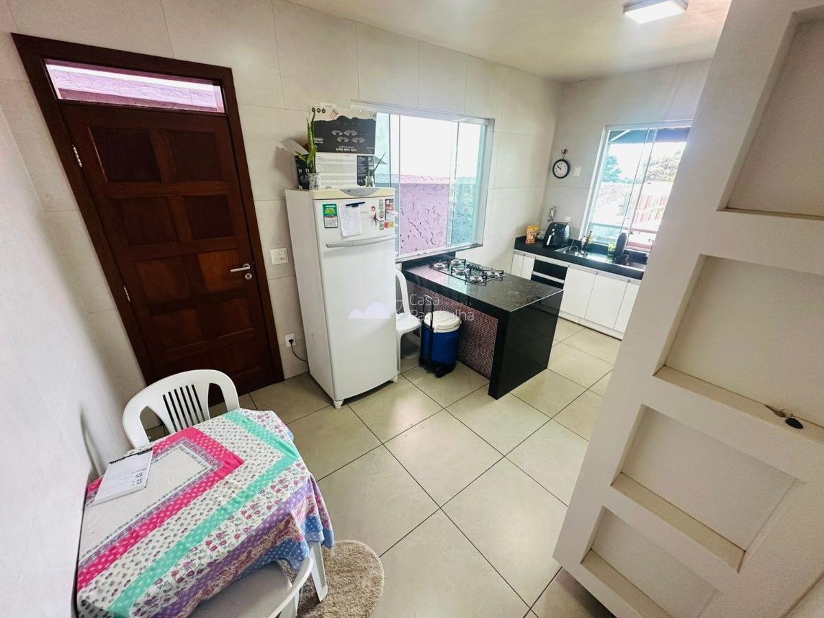 Casa, Santa Mônica, 2 Quartos, 4 Vagas, 1 Suíte