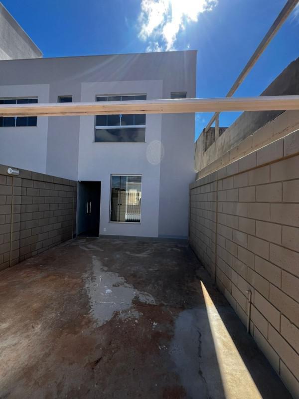 Casa, Novo Barreirinho, 2 Quartos, 1 Vaga