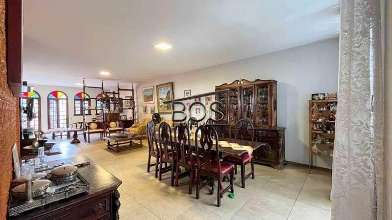 Casa, Serra, 7 Quartos, 8 Vagas, 2 Suítes