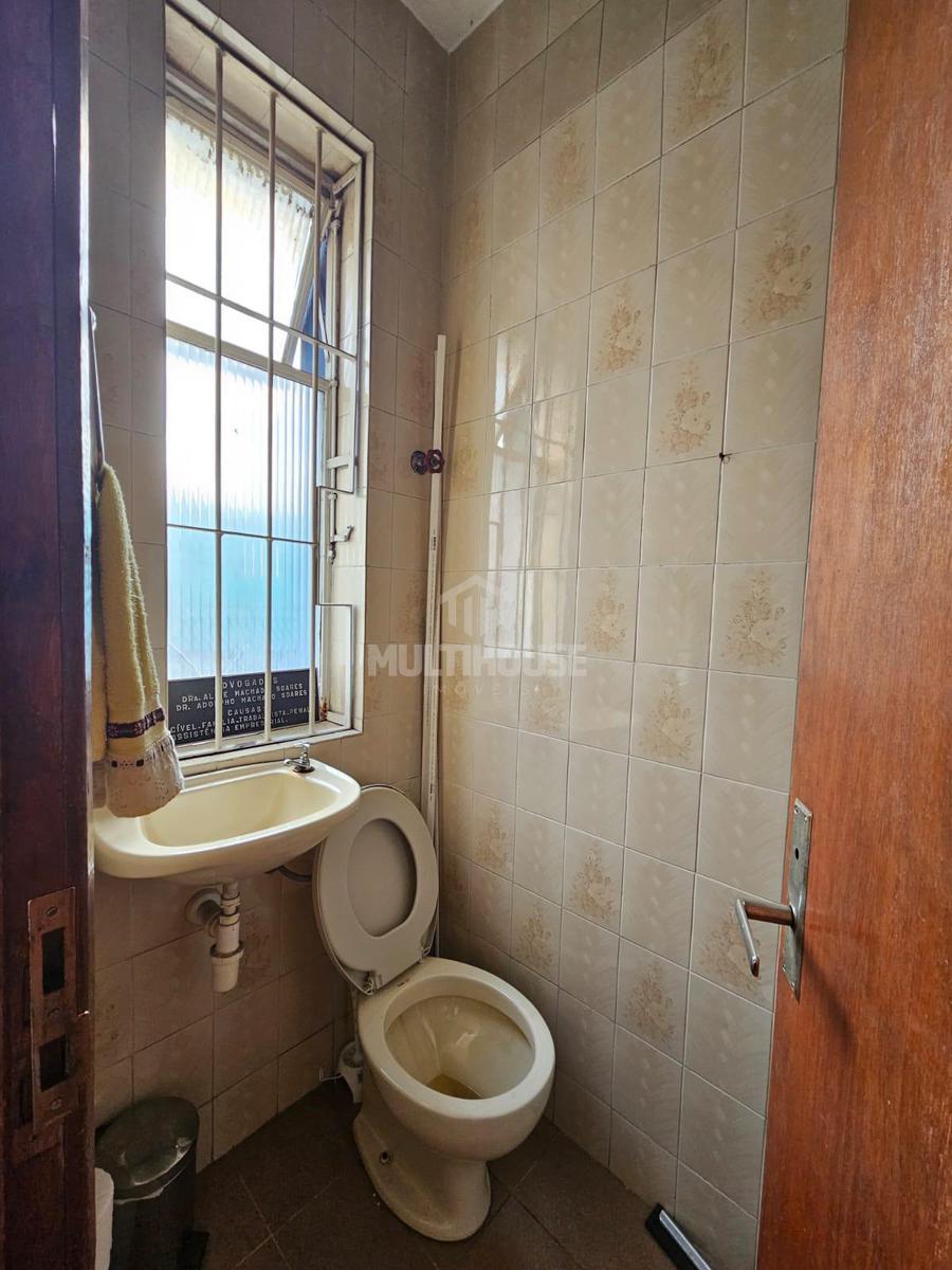 Sala, Barro Preto, 0 Quarto, 0 Vaga