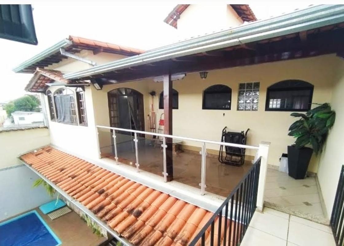 Casa, São Geraldo, 6 Quartos, 5 Vagas, 2 Suítes
