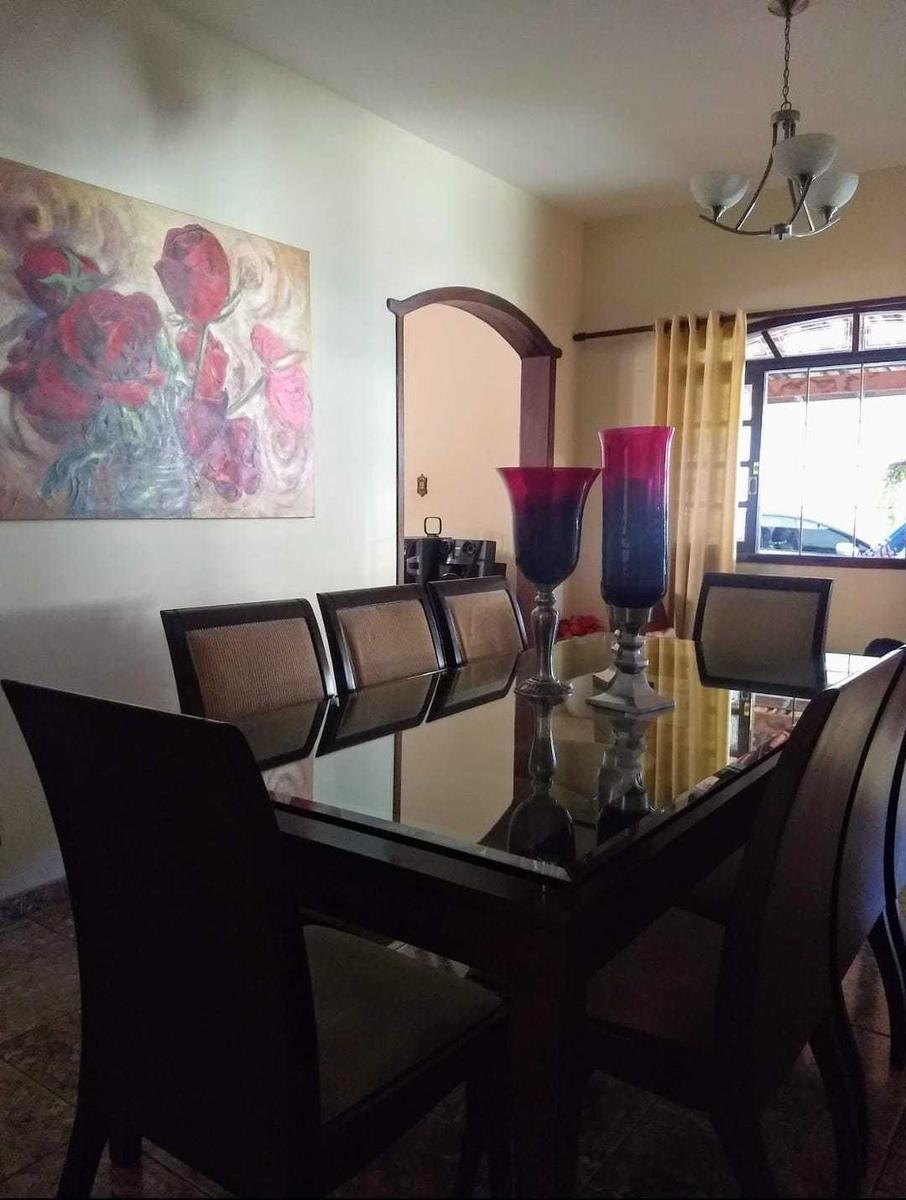 Casa, Pedra Azul, 3 Quartos, 0 Vaga, 1 Suíte