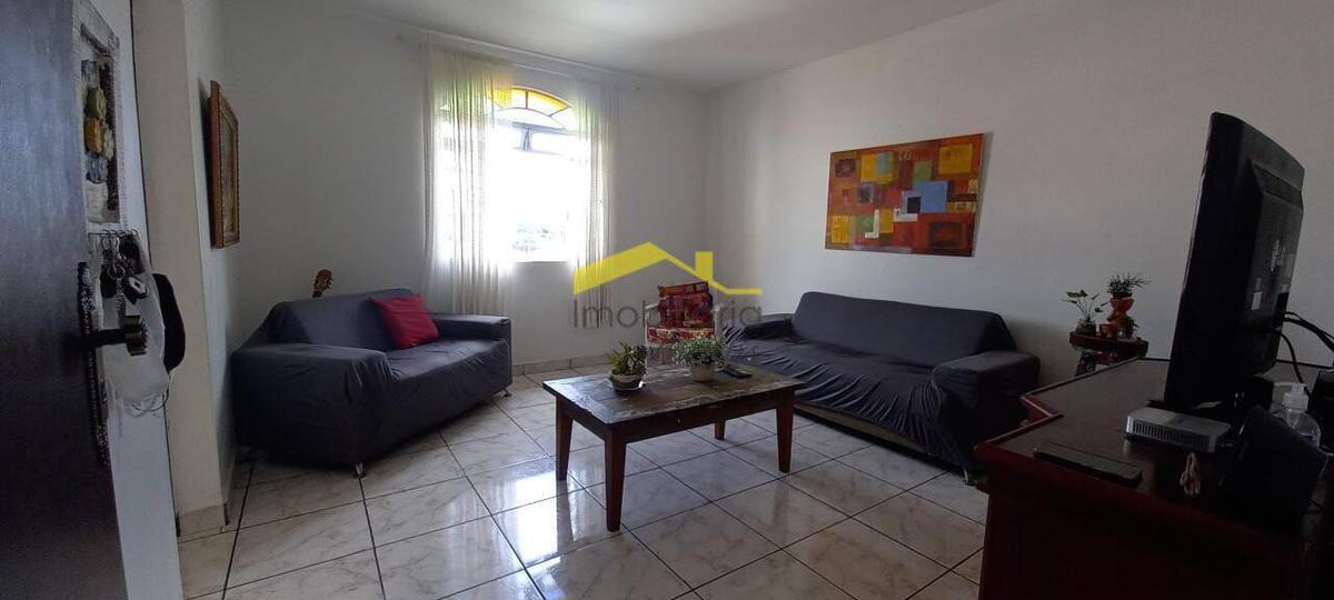 Casa, Havaí, 6 Quartos, 3 Vagas, 1 Suíte