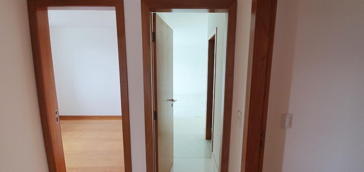 Cobertura, Buritis, 4 Quartos, 5 Vagas, 1 Suíte