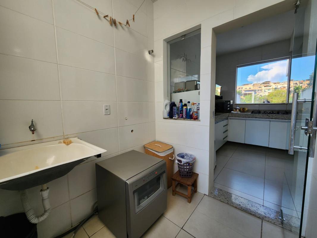 Casa, Vale das Orquídeas, 2 Quartos, 2 Vagas