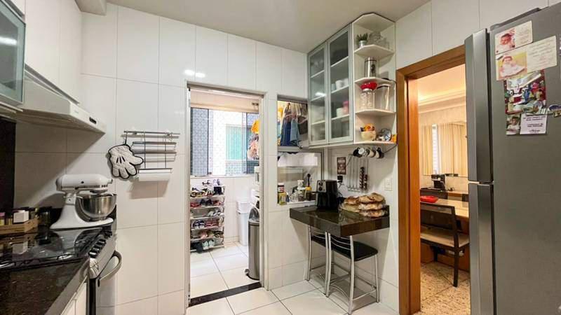 Apartamento, Castelo, 3 Quartos, 2 Vagas, 1 Suíte