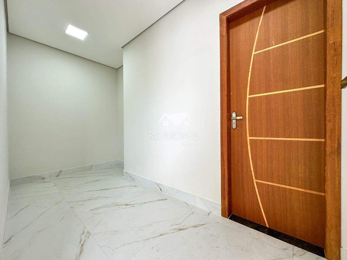 Casa, Santa Helena, 3 Quartos, 5 Vagas, 1 Suíte