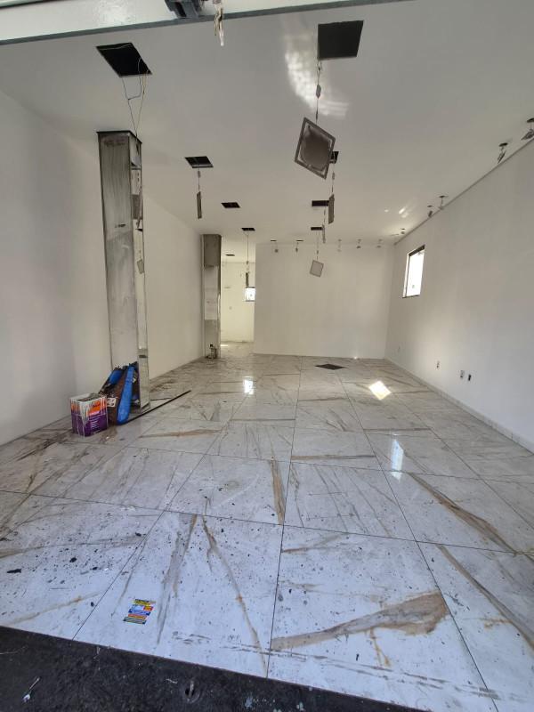 Andar, Colonial, 0 Quarto, 0 Vaga