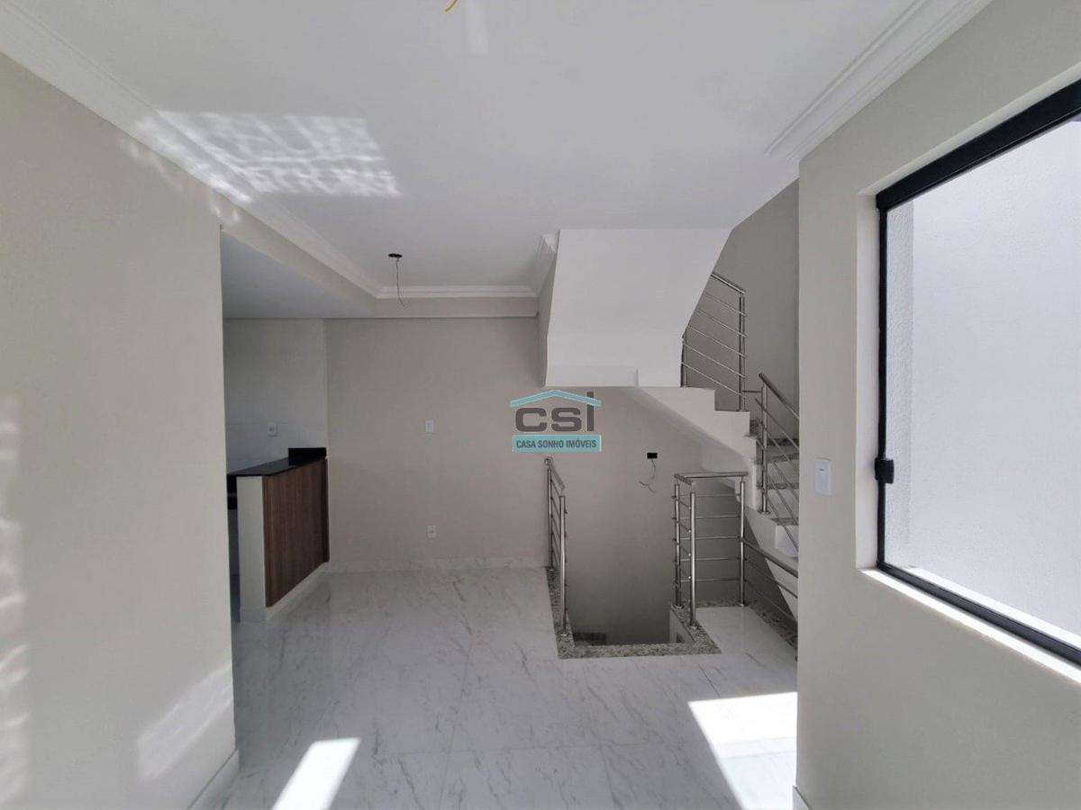 Cobertura, Santa Branca, 3 Quartos, 2 Vagas, 1 Suíte