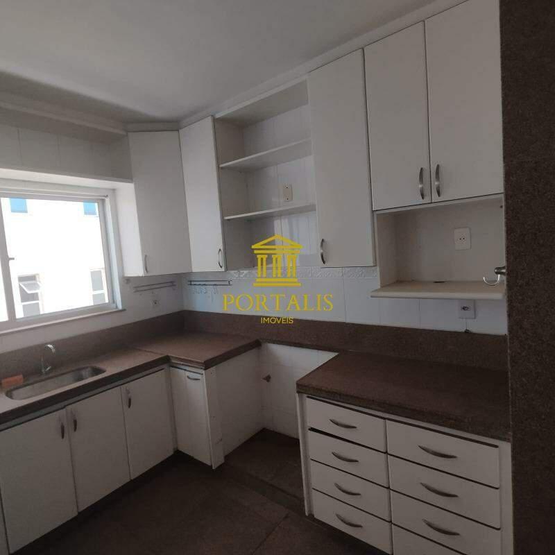 Cobertura, Floresta, 3 Quartos, 2 Vagas, 1 Suíte