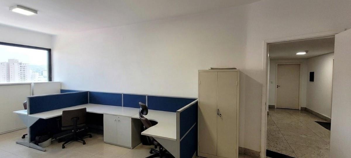 Sala, Barro Preto, 0 Quarto, 0 Vaga