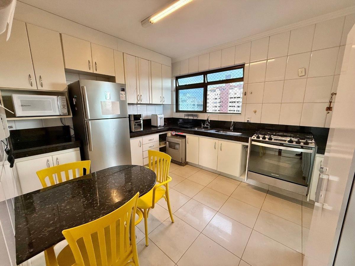 Cobertura, São José, 4 Quartos, 4 Vagas, 4 Suítes