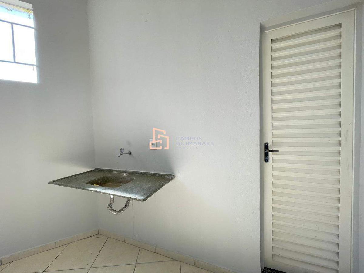Sala, Serrano