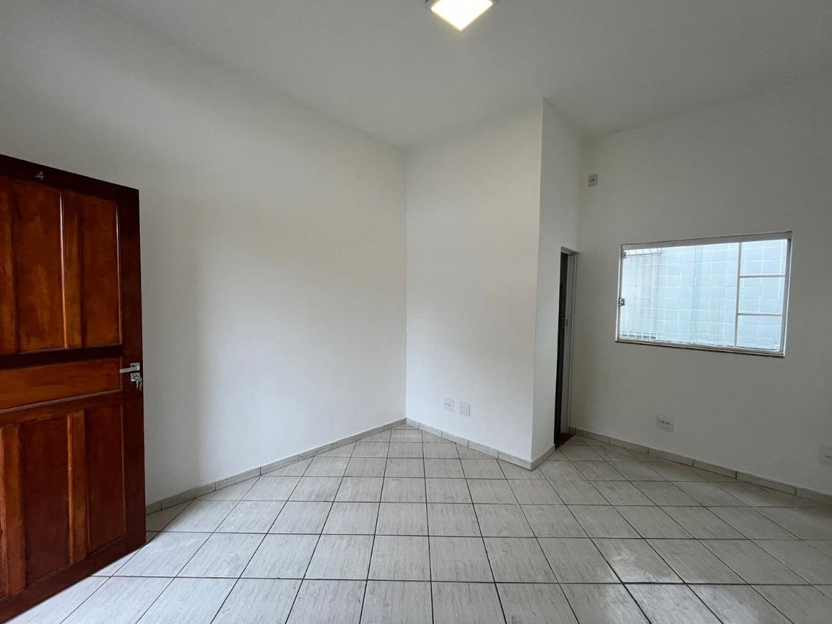 Sala, Padre Eustáquio, 0 Quarto, 0 Vaga