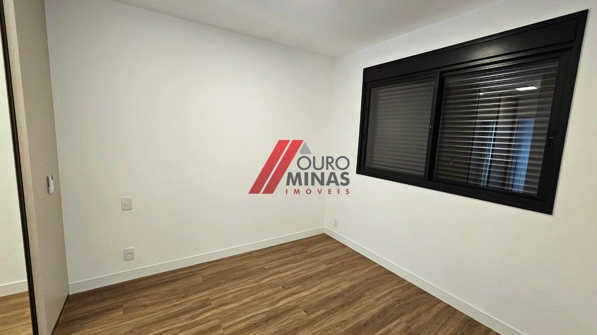 Apartamento, Grajaú, 2 Quartos, 2 Vagas, 1 Suíte