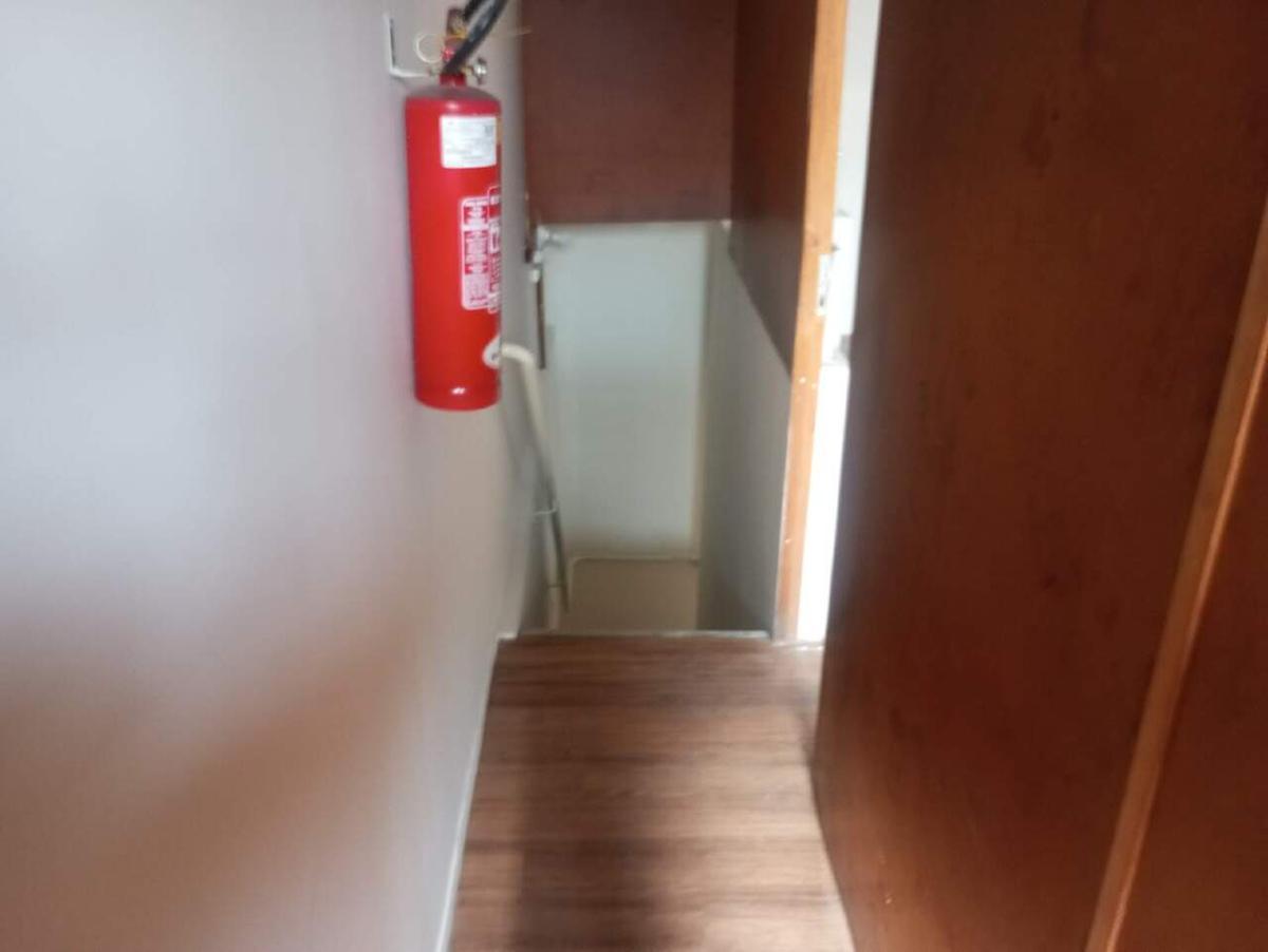 Andar, Gutierrez, 0 Quarto, 0 Vaga