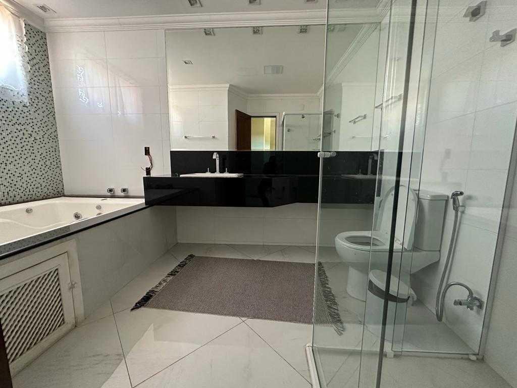 Casa, Lundcea, 4 Quartos, 2 Vagas, 1 Suíte