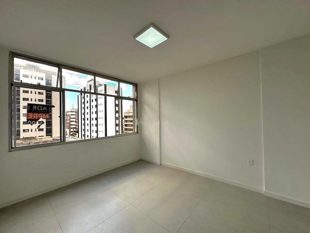 Apartamento, Funcionários, 4 Quartos, 2 Vagas, 1 Suíte