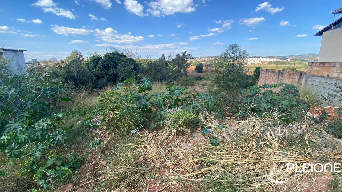 Lote, Itaunense II, 0 Quarto, 0 Vaga
