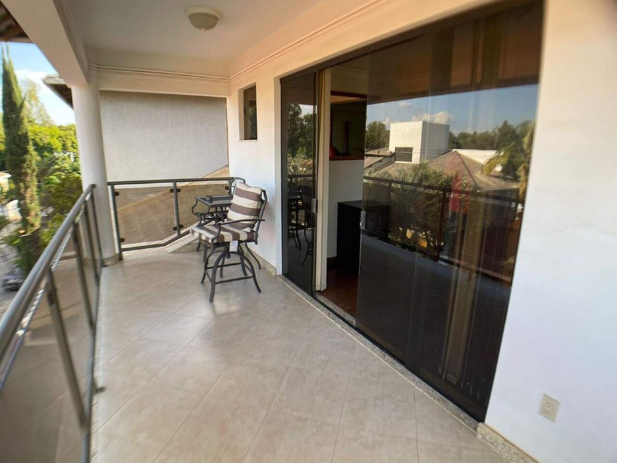 Casa, Planalto, 4 Quartos, 0 Vaga, 4 Suítes