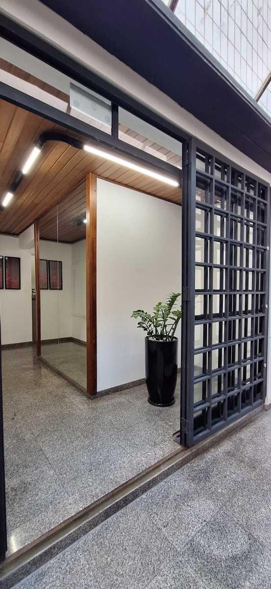 Sala, São Pedro, 0 Quarto, 0 Vaga