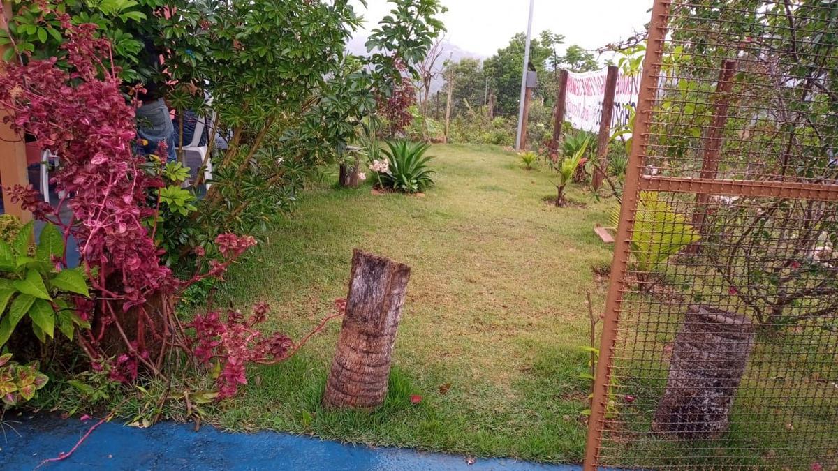 Fazenda, Retiro do Lago, 2 Quartos, 6 Vagas