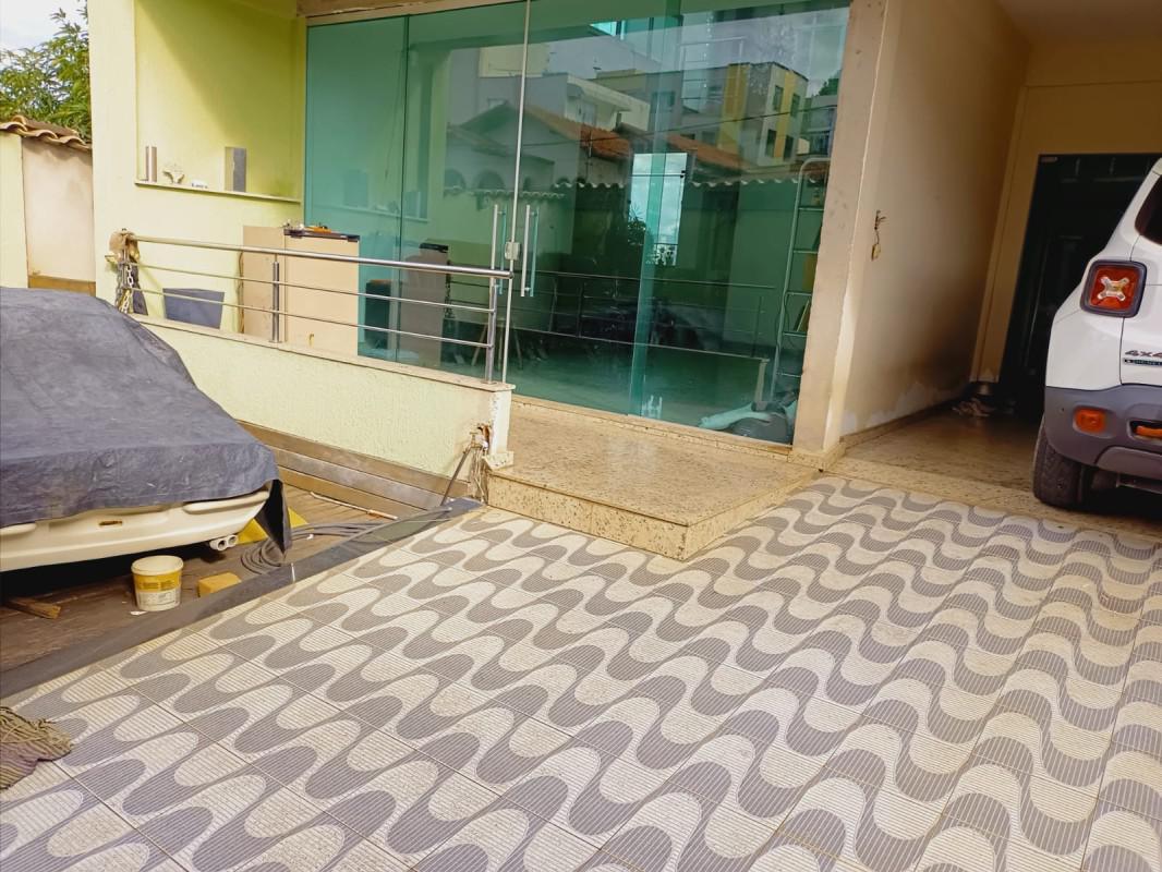 Casa, Padre Eustáquio, 4 Quartos, 8 Vagas, 4 Suítes