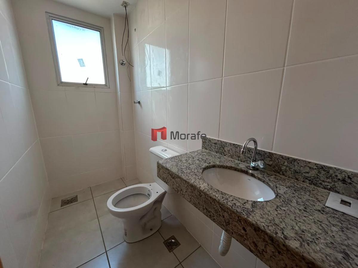 Apartamento, Floresta, 3 Quartos, 2 Vagas, 1 Suíte