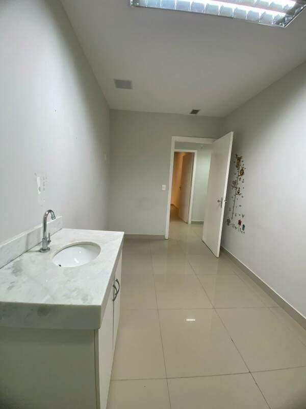 Andar, Jardim Bandeirantes, 0 Quarto, 7 Vagas