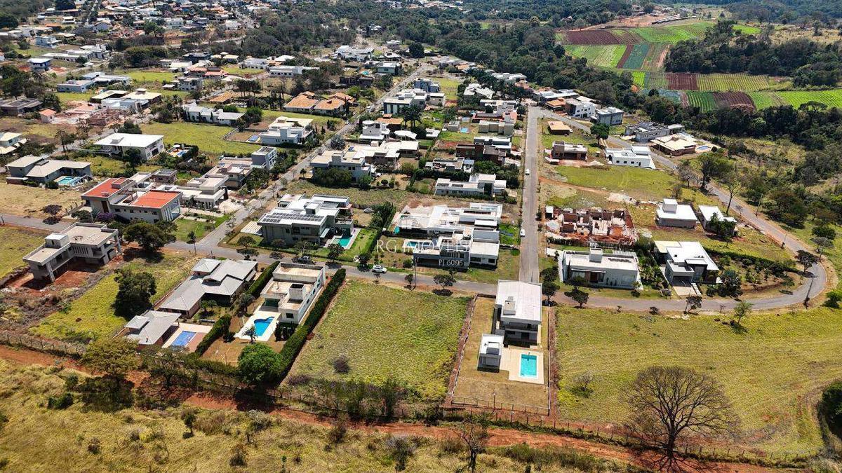 Lote, Condomínio Serra dos Bandeirantes, 0 Quarto, 0 Vaga