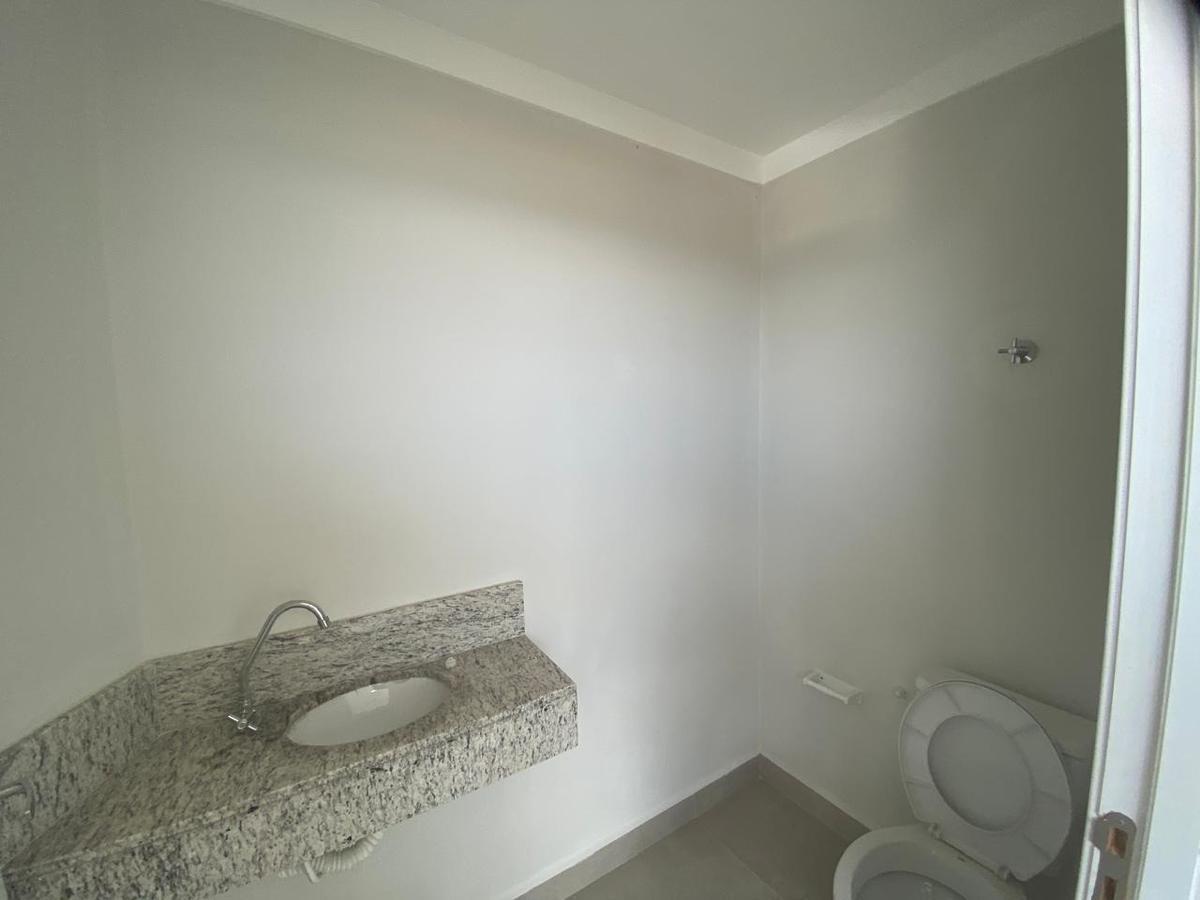 Sala, Vila Verde, 0 Quarto, 0 Vaga