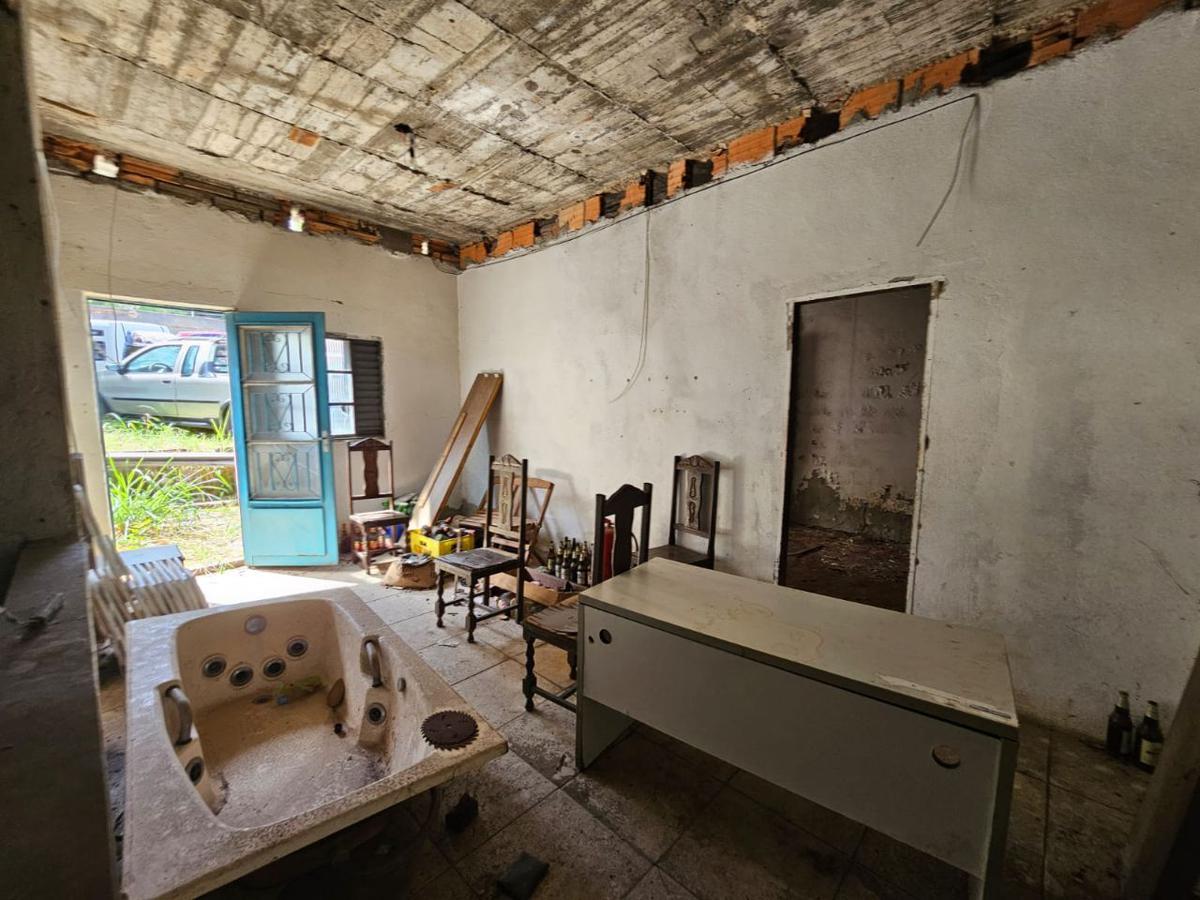 Lote, Ouro Minas, 0 Quarto, 20 Vagas