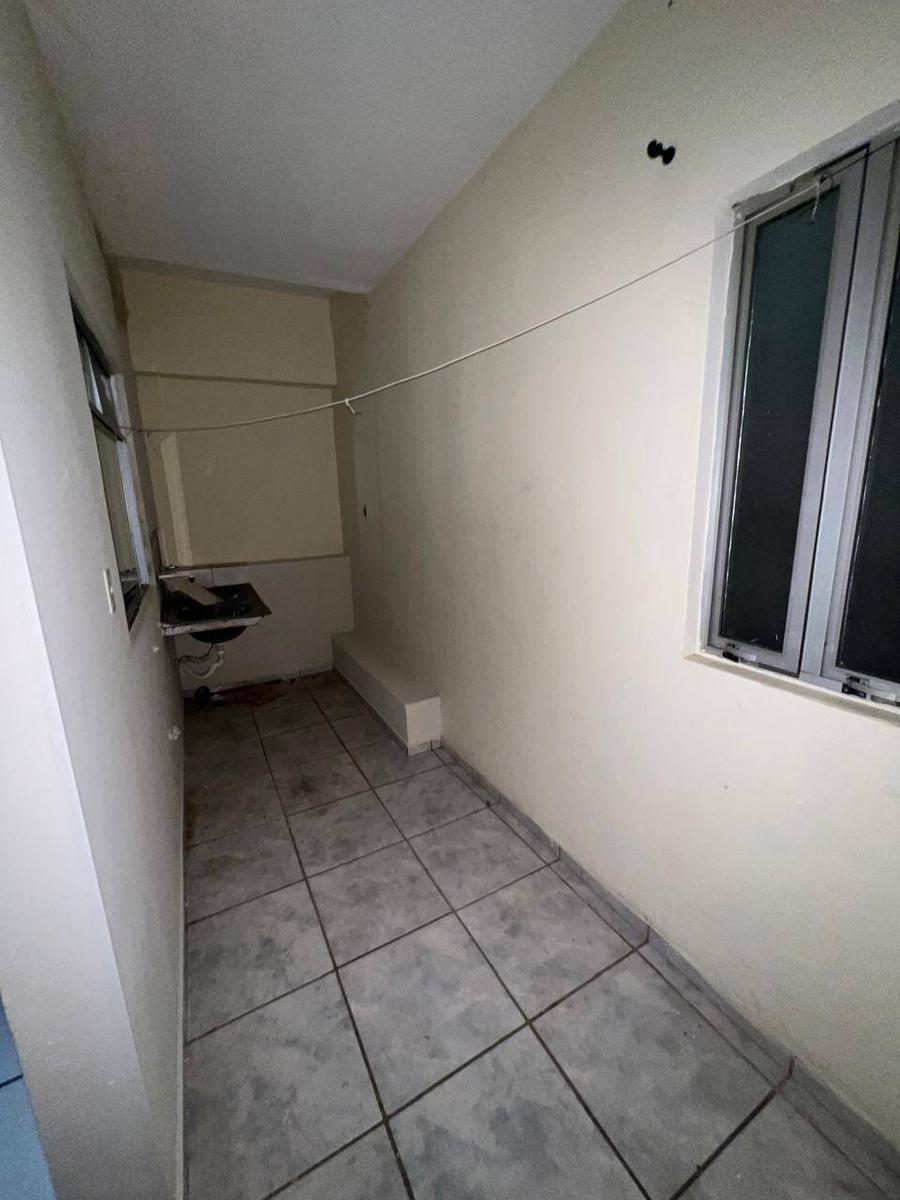 Apartamento, Santa Cruz, 2 Quartos, 0 Vaga