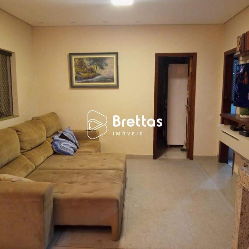 Casa, Centro, 3 Quartos, 1 Vaga, 1 Suíte