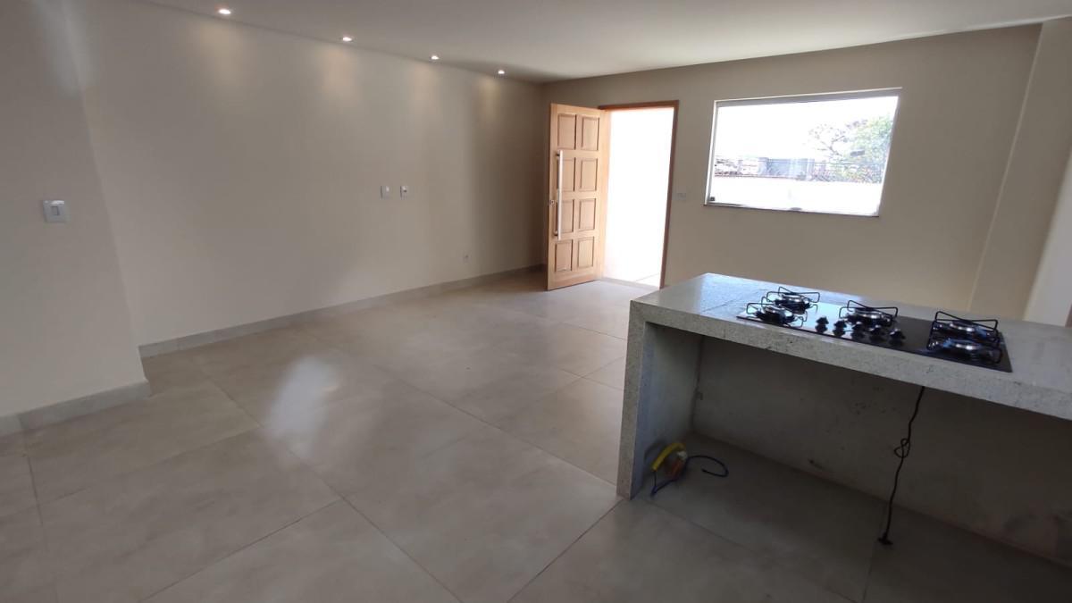 Casa, Santa Rosa, 3 Quartos, 4 Vagas, 1 Suíte