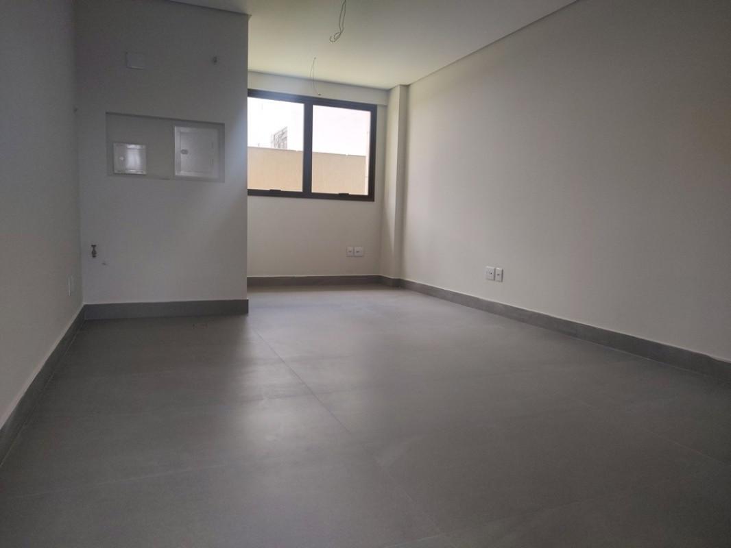 Sala, Barro Preto, 0 Quarto, 1 Vaga