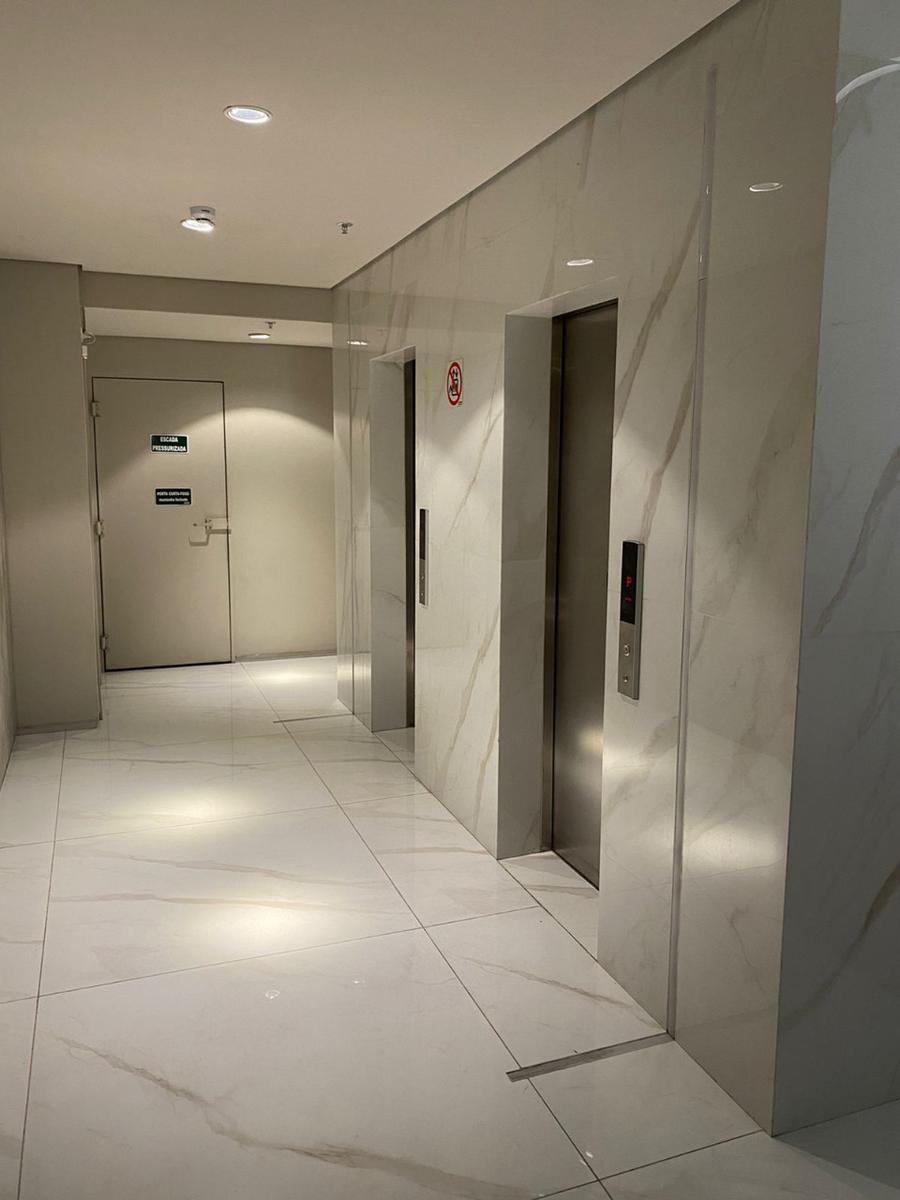 Sala, Centro, 0 Quarto, 2 Vagas