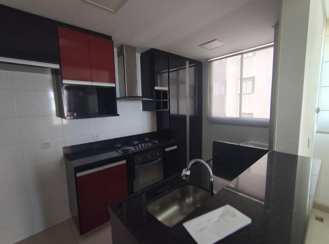Apartamento, Cinquentenário, 2 Quartos, 1 Vaga