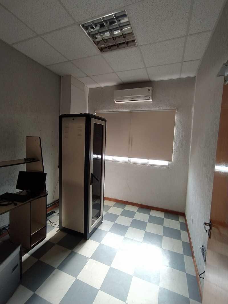 Prédio, Lagoinha, 0 Quarto, 0 Vaga