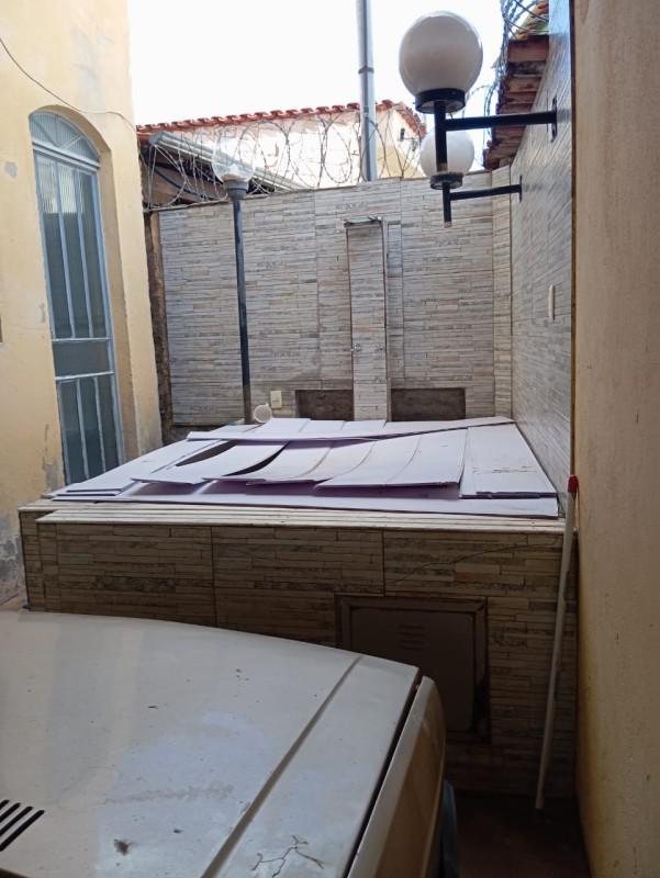 Casa, Horto, 5 Quartos, 2 Vagas, 1 Suíte