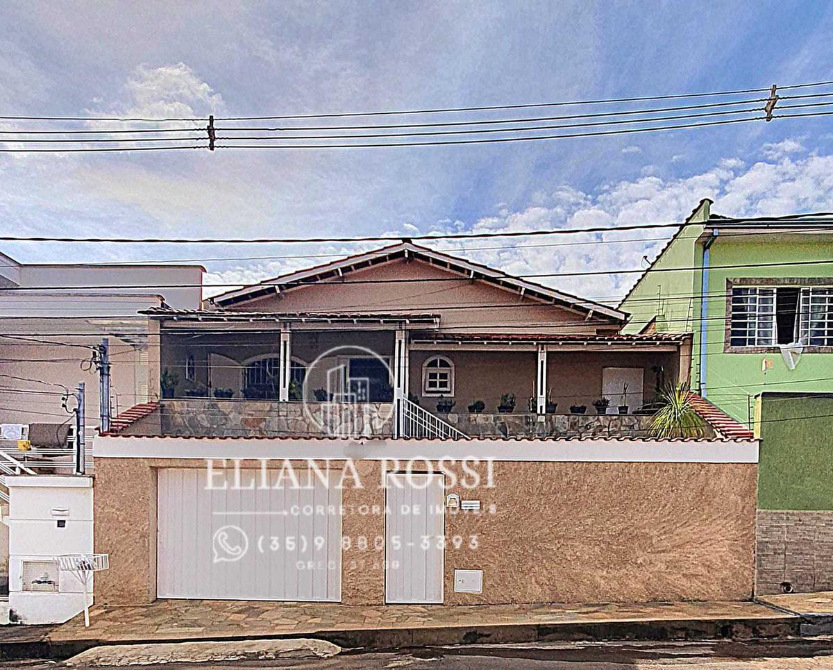 Casa, Campos Elíseos, 3 Quartos, 2 Vagas, 1 Suíte