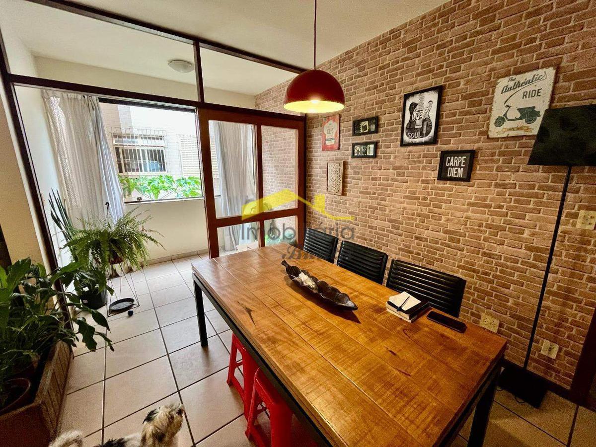 Apartamento, Estoril, 3 Quartos, 2 Vagas, 1 Suíte